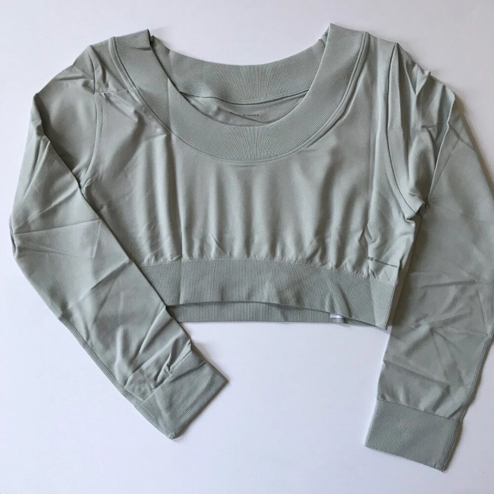 Uniqlo Alexander Wang AIRism Seamless Cropped Long Sleeve T-Shirt Gray